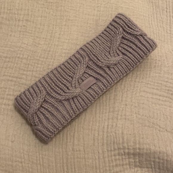 Under Armour head band . New. No tags - Picture 3 of 9